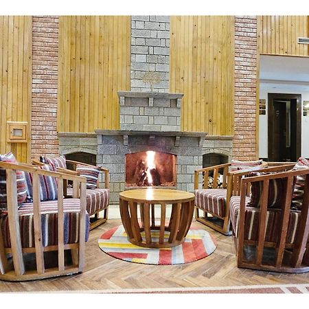 The Walnut Creek Pahalgam Hotel Exterior foto