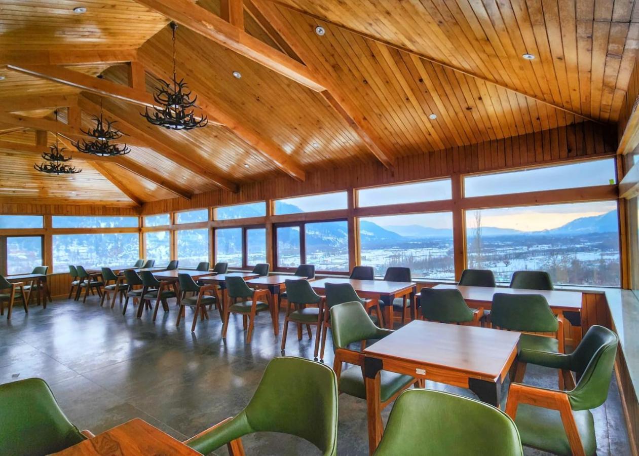 The Walnut Creek Pahalgam Hotel Exterior foto