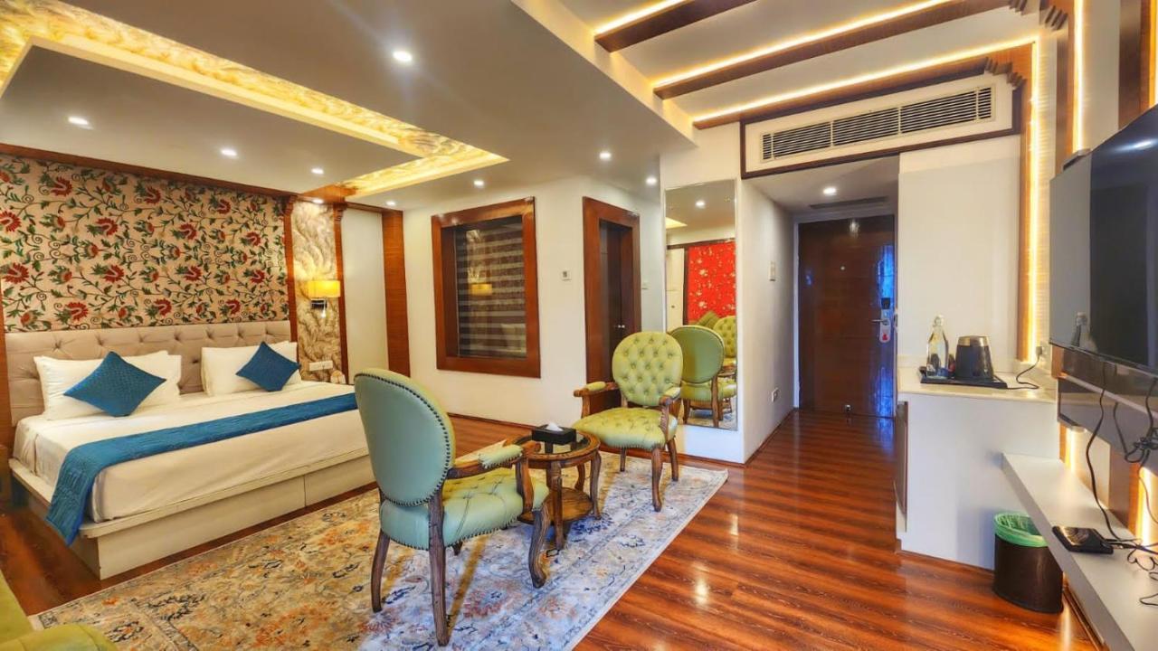 The Walnut Creek Pahalgam Hotel Exterior foto